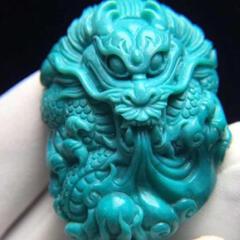 红瑶原矿松石阁