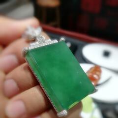 臻玥翡翠沈奕