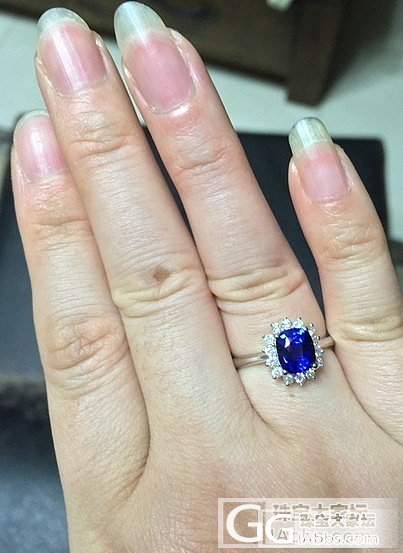 入手平生第一颗蓝宝石，有请园长评价_蓝宝石刻面宝石戒指