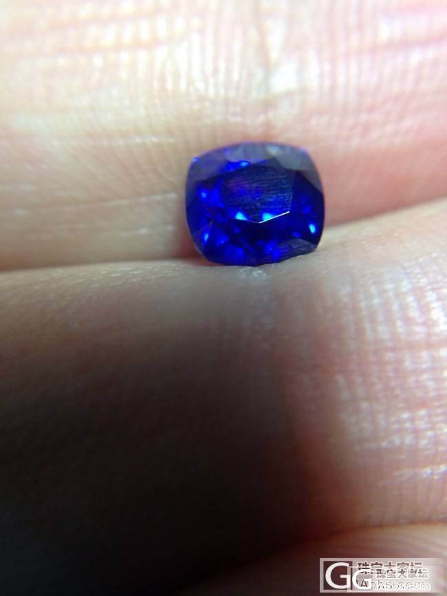 新入了一批1克拉左右的皇家蓝，都是兰卡产的。_蓝宝石