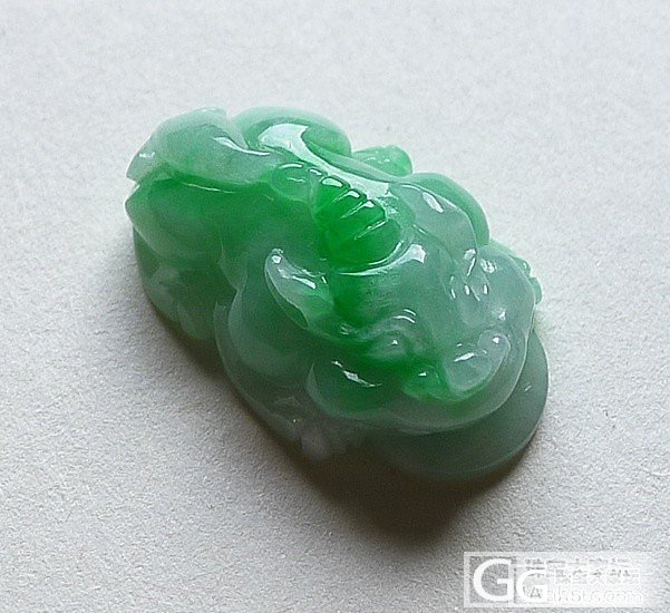 润生翡翠近期新货,欢迎选购,微信号rszb338_翡翠