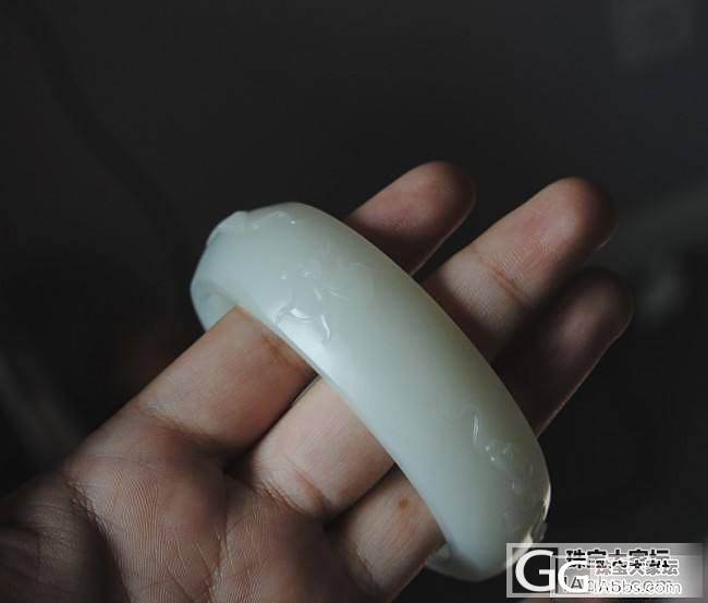 找到个一级白无结构超脂润的油膏籽镯不容易啊_手镯和田玉