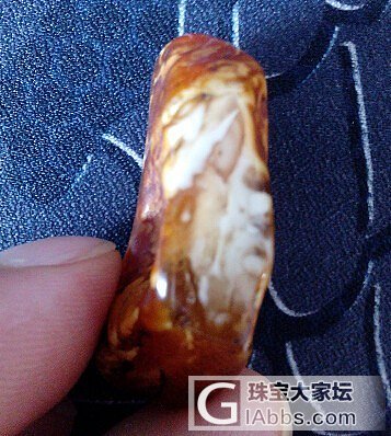 缅甸金珀金棕指环 小鲤鱼吊坠  半蜜半珀蛋子   花腊随型_有机宝石