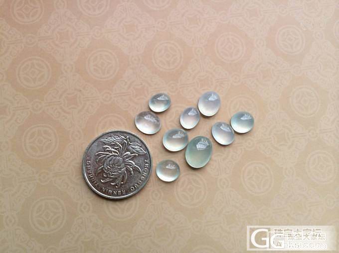 【钰泷】完美无瑕老种高冰起荧光蛋面_翡翠