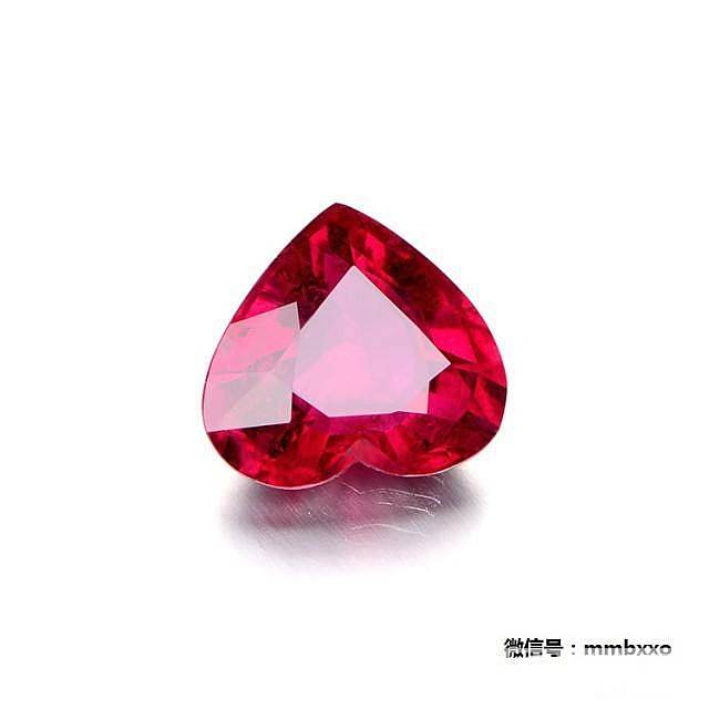 9.35克拉天然鸽血红碧玺不看你后悔哦!!_宝石