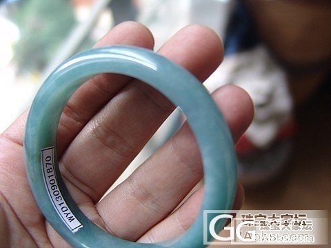 转个小圈口的翡翠手镯~!_翡翠