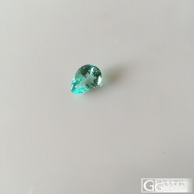 Paraiba，莫桑比克的，感觉颜色火彩不错，带aigs证书_刻面宝石碧玺