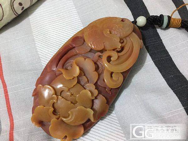 求估价鉴定这个黄龙玉手把件多少钱_黄龙玉