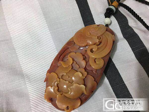 求估价鉴定这个黄龙玉手把件多少钱_黄龙玉