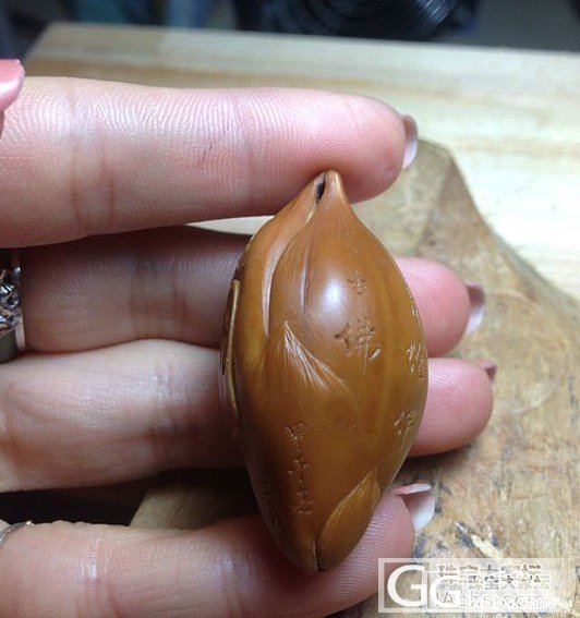 不懂来询价关于三藏大师的橄榄核单籽帮看看多钱收合适_核桃