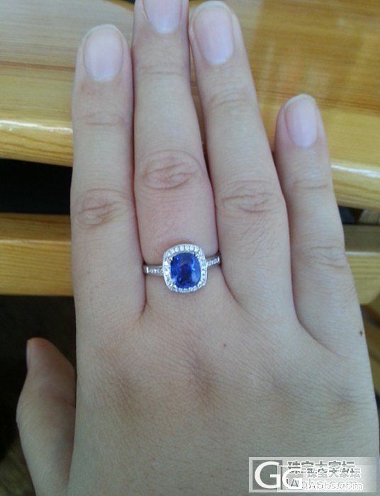 第一次买的蓝宝终于成戒指了。_蓝宝石