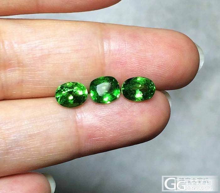 求电光绿沙弗莱1-1.5CT_宝石