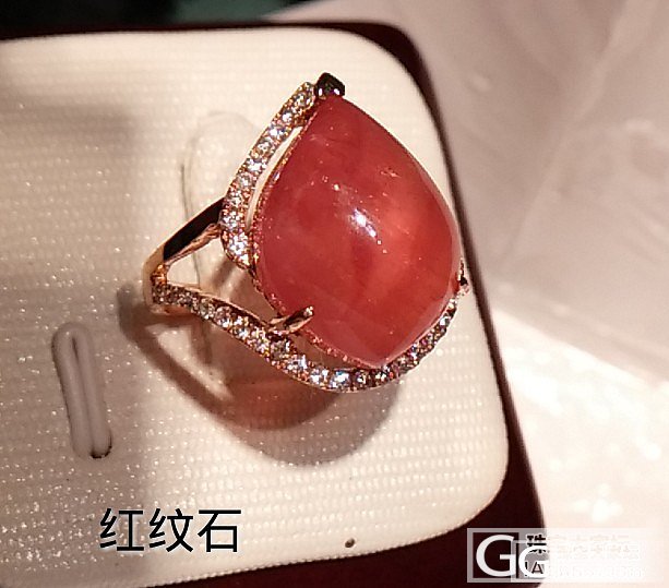 我的红纹石四件套重新镶嵌一下比原来更漂亮了，_蛋面红纹石
