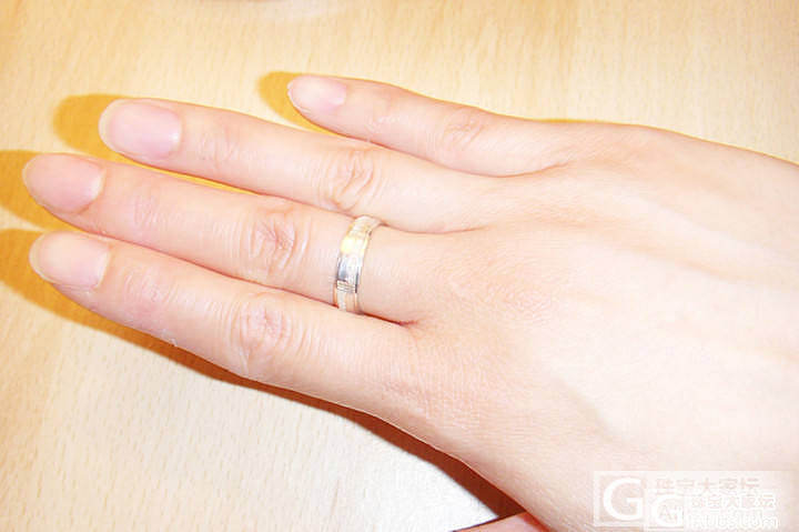 一个款式超级简单的铂金戒指^_^！_铂戒指金