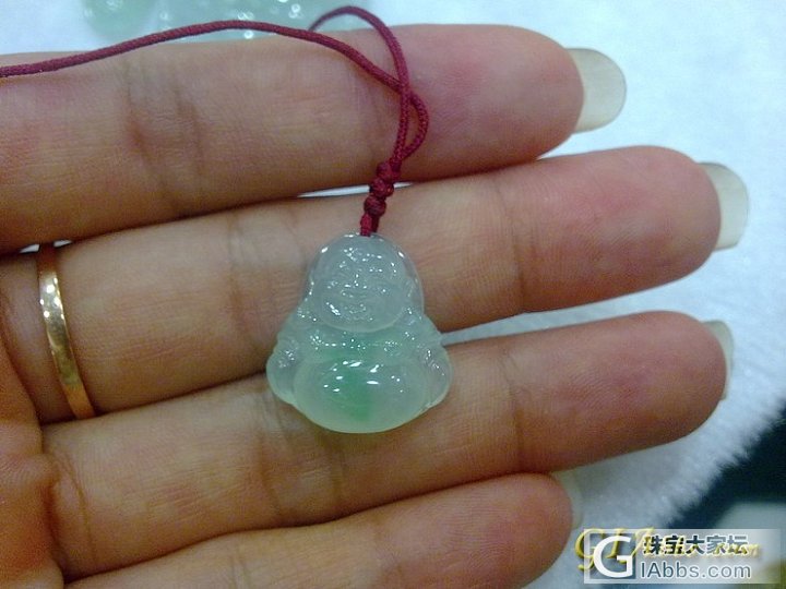 这个多少价，大家给评论_挂件翡翠