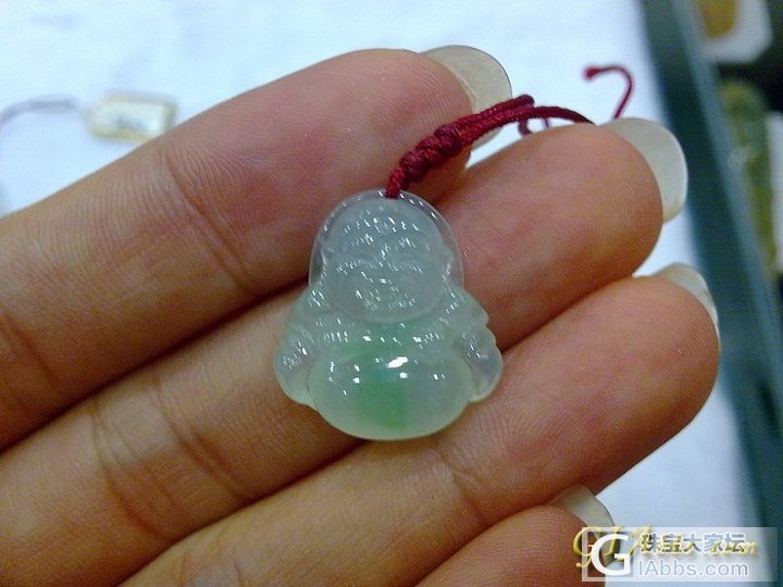 这个多少价，大家给评论_挂件翡翠