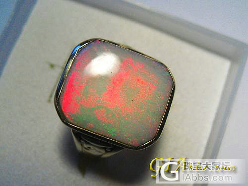 想问问，这样的欧泊能值多少钱买？_刻面宝石欧泊