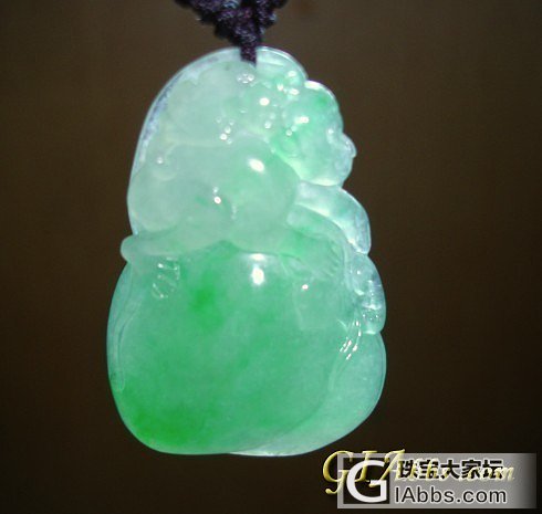 翡翠吊坠_挂件翡翠