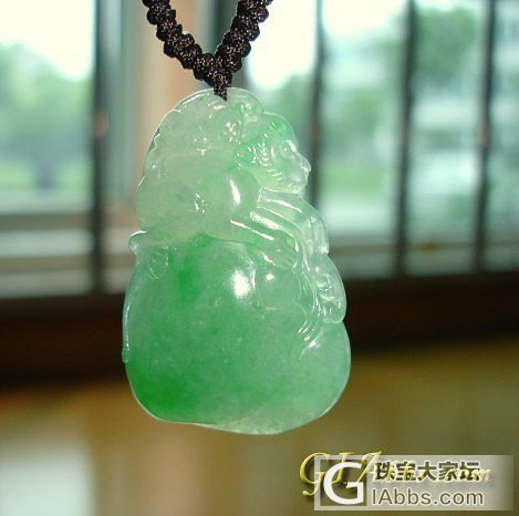 翡翠吊坠_挂件翡翠
