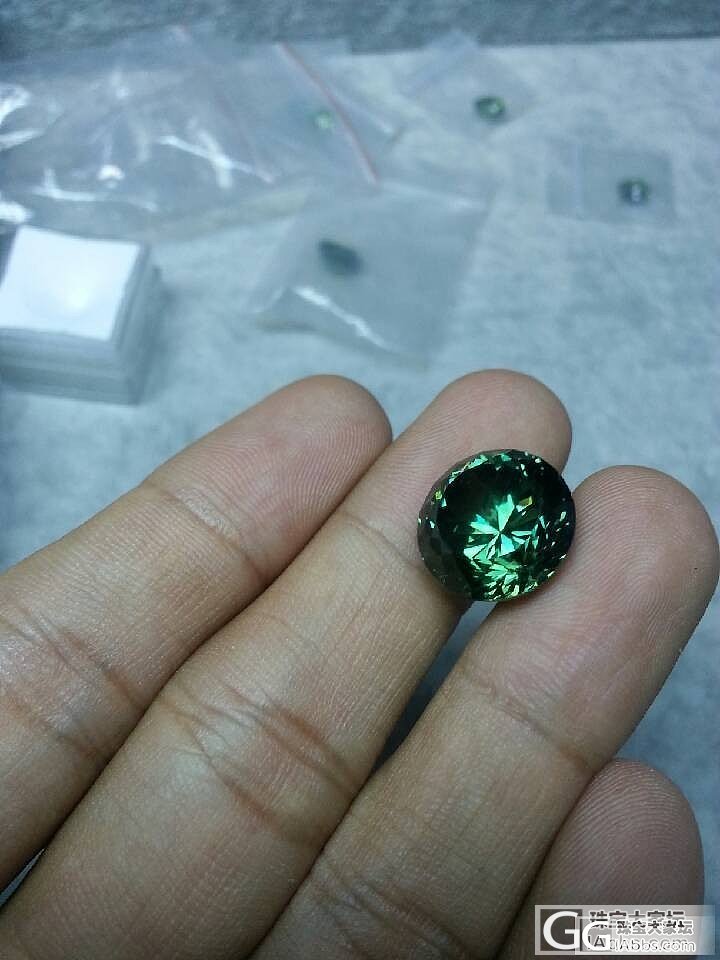 翠榴石 15.5ct_翠榴石刻面宝石石榴石