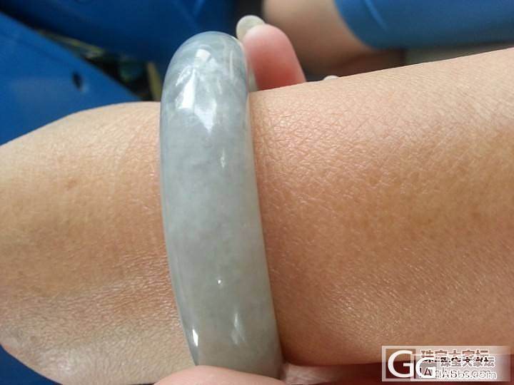 老爸云南旅游的买的zz  大家估个价  想让老爸别上当了··_破损翡翠