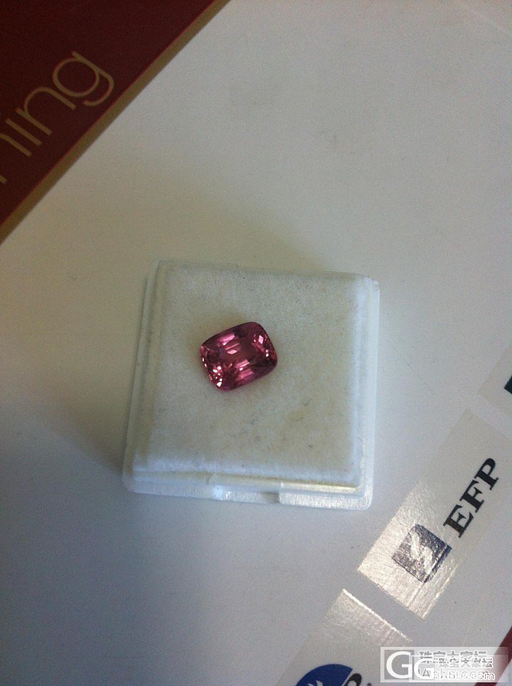 第一次入手的粉色尖晶，另外还想入一个碧玺，大家给个意见_刻面宝石尖晶石