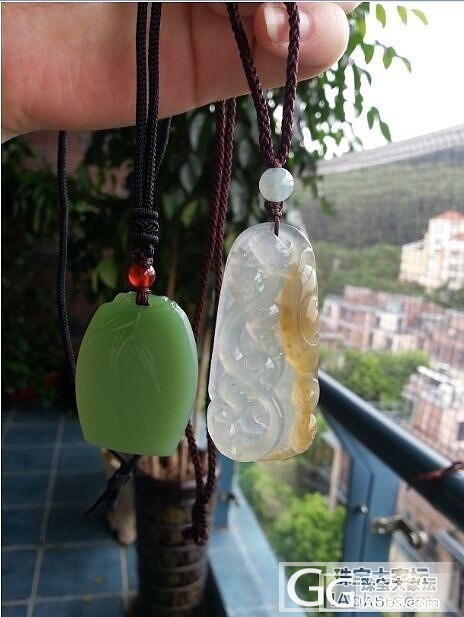 新收冰种龙牌和碧玉牌子_碧玉牌子翡翠