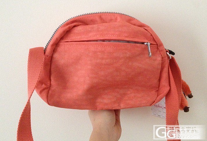 转全新KIPLING（吉布林）专柜买的粉橘色小挎包【购自泰国今年新货】_品味