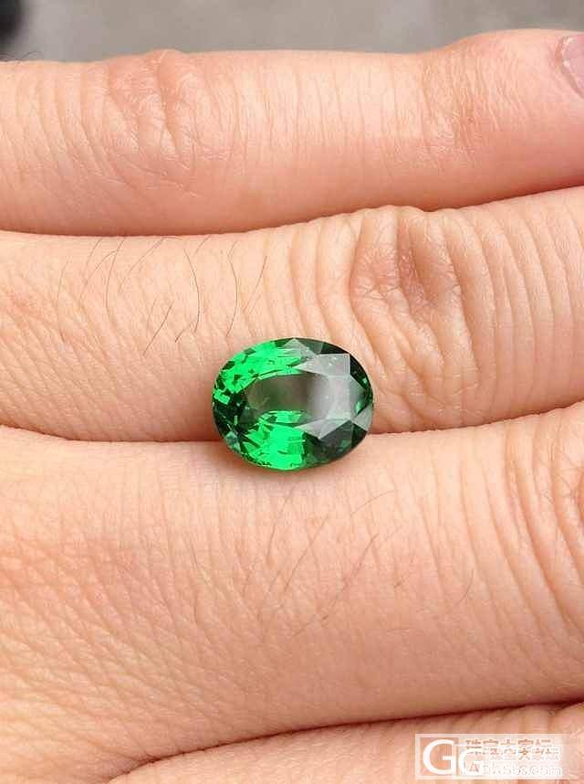 新收的3.03ct 沙弗莱_刻面宝石沙弗莱