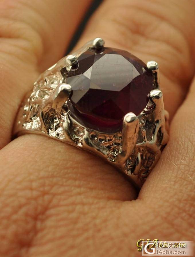 红宝石戒指，请大家估个价。单说这颗红宝每克拉价格该在多少？_刻面宝石宝石