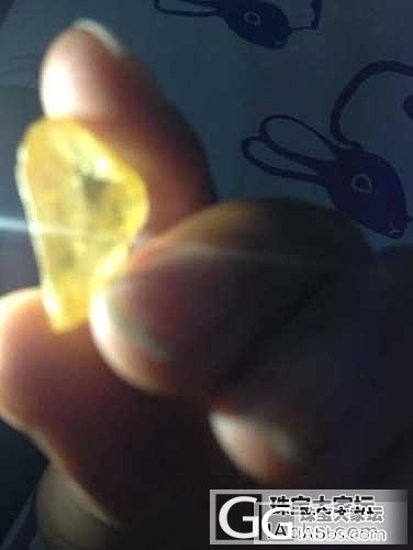 22克拉抹谷黄蓝宝石原石_原石蓝宝石