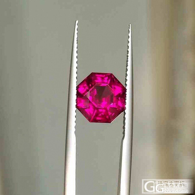 3.24ct 精品镁铝榴石_石榴石刻面宝石