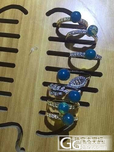 多米多米尼加蓝珀小蓝珠镶嵌戒指欣赏_戒指蓝珀