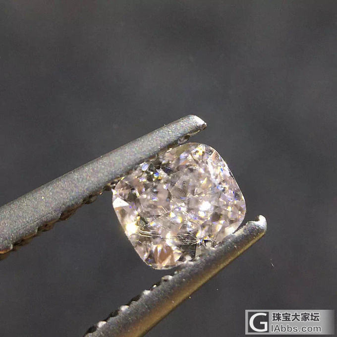 💎 0.34ct   Faint Pink   SI2.  微粉钻  虽然证书净..._彩钻