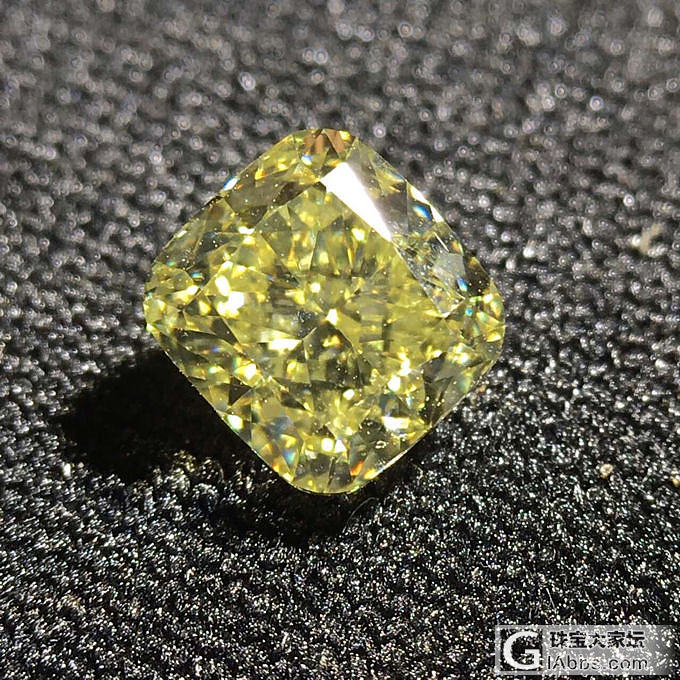 🇺🇸 GIA 1.20ct Fancy light yellow VS1高性价比净..._钻石