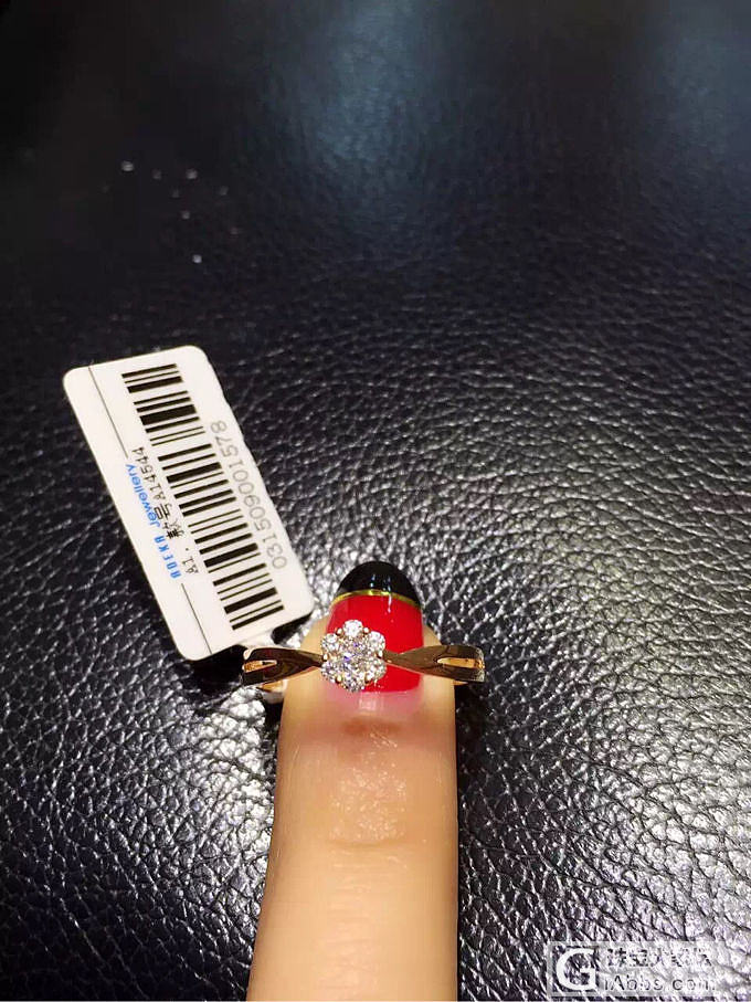 夏天想入个细闪闪日常戴，大伙帮我选个款式呀_戒指钻石K金