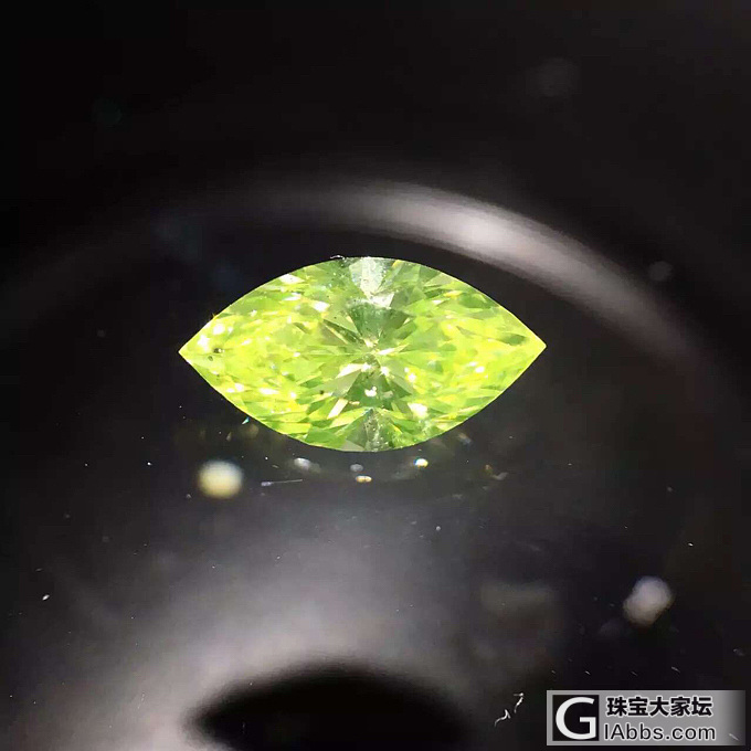 0.65ct   FIGY  SI2  🇺🇸GIA证书  浓彩绿黄钻_彩钻