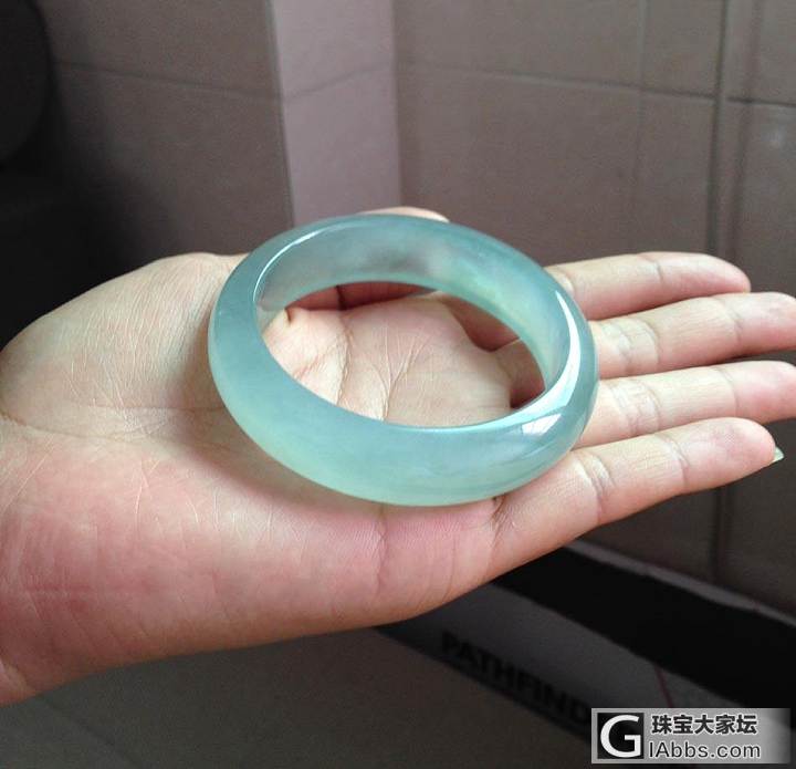 种老掉牙、刚性十足、高冰、绿水：正庄厚实镯之1！！_手镯翡翠