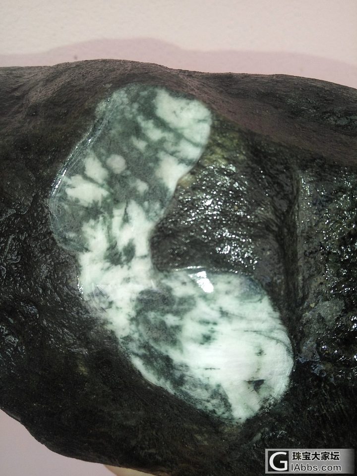 打光不见水！应该是种老吗_赌石