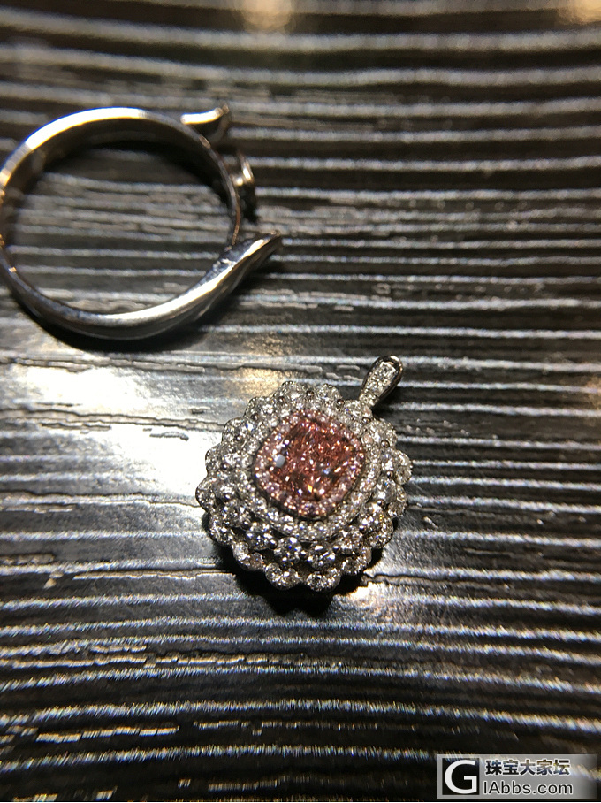 Fancy Intense Pink SI1 0.51ct_彩钻