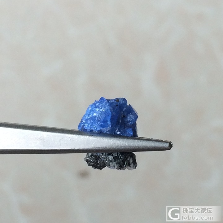 尖晶石贵族，越南钴尖晶石晶体（附送越南陆安市场图片）_原石尖晶石