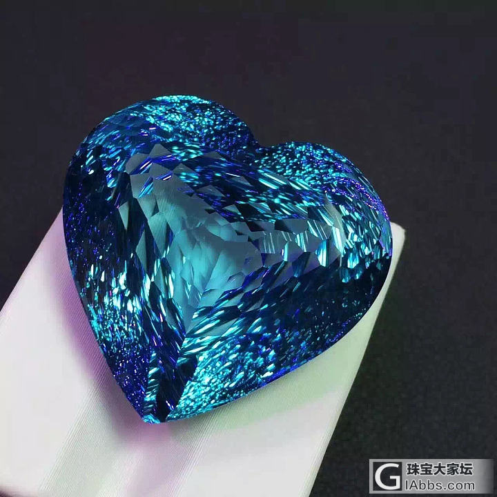 美美的切工，美美的爱心💗_刻面宝石托帕石