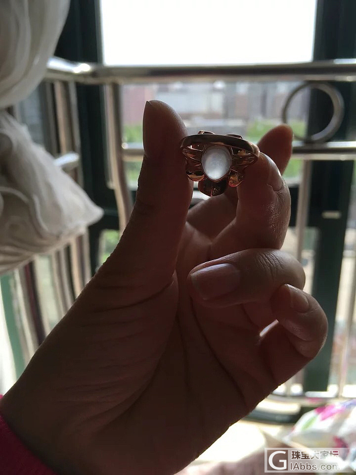玫瑰花18K金戒指降价300_K金蛋面翡翠戒指