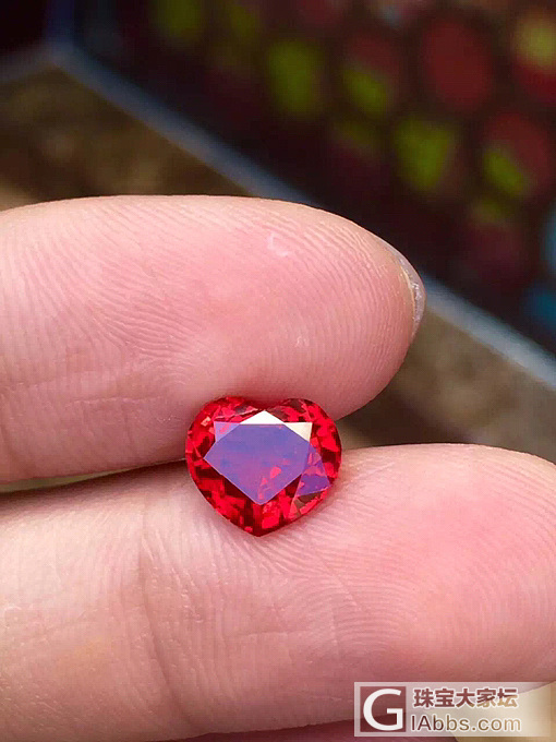 不能忘了这个心形缅甸尖晶小精品_刻面宝石尖晶石