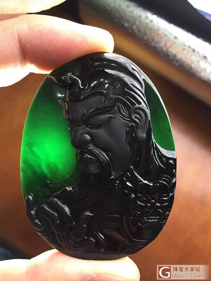 墨翠关公_牌子翡翠