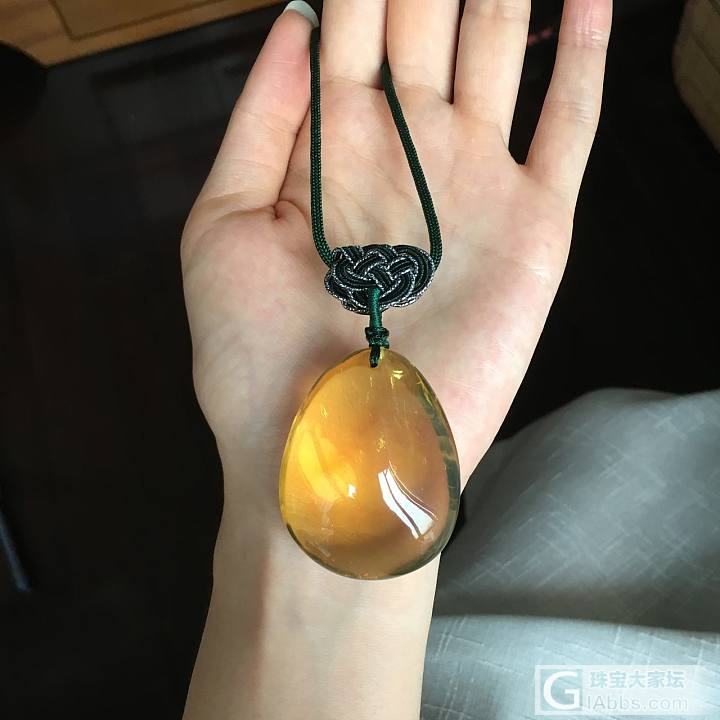 那么漂亮的宝贝不出了！留着自己戴~_吊坠蓝珀