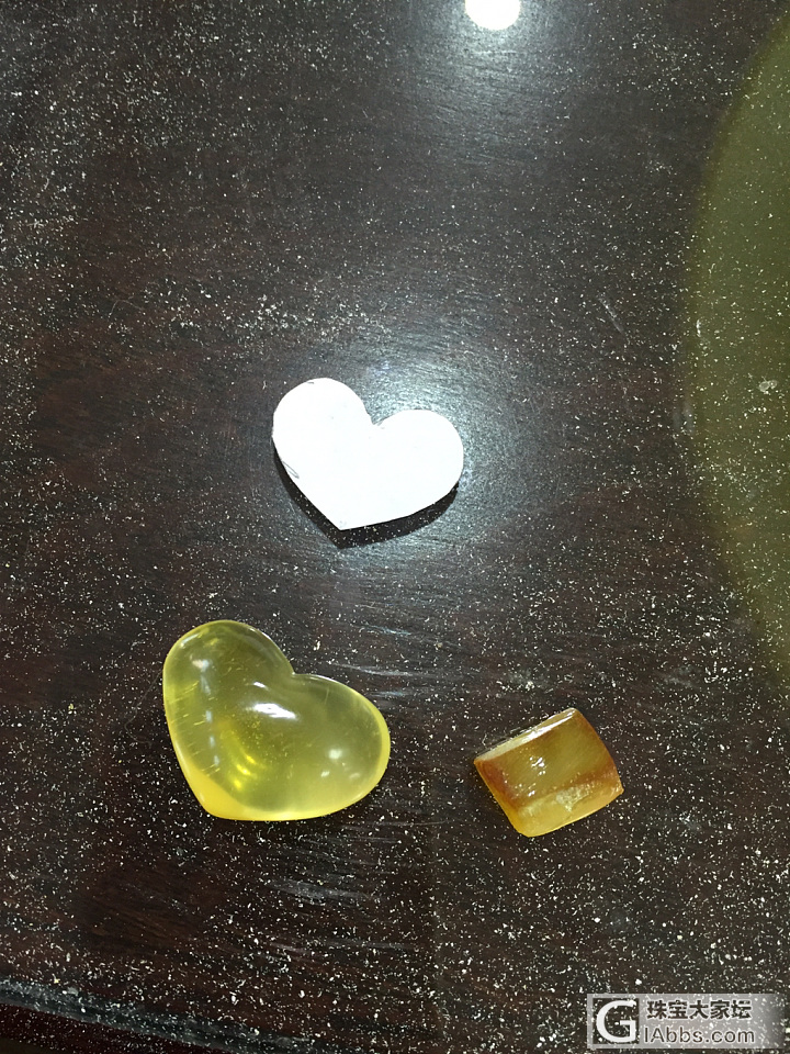 爱心也镶好了小金扣头_琥珀蜜蜡