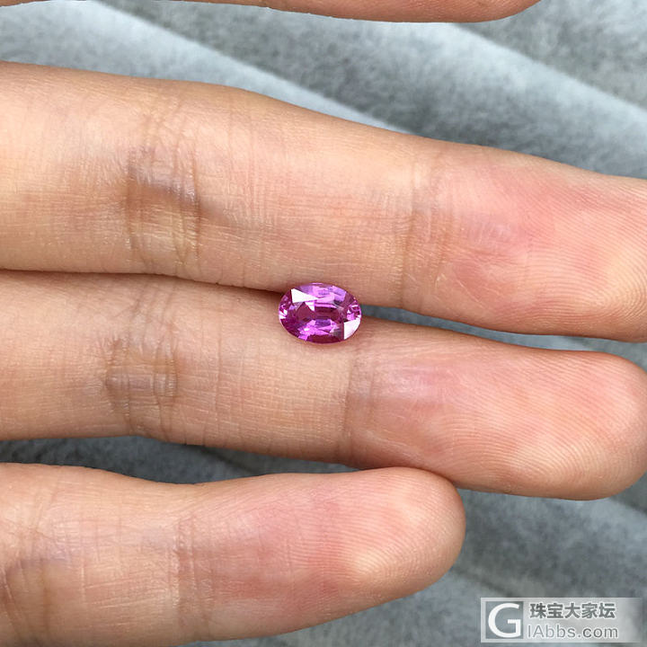 喜欢紫色的你会选哪一种宝石呢？_蓝宝石