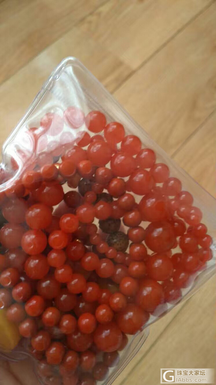 火红色_珠串南红