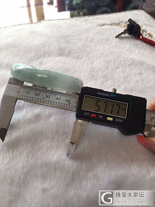 喜欢那个_翡翠手镯